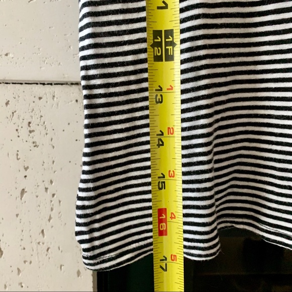 🔥Reformation striped fitted crew tee - Picture 4 of 5